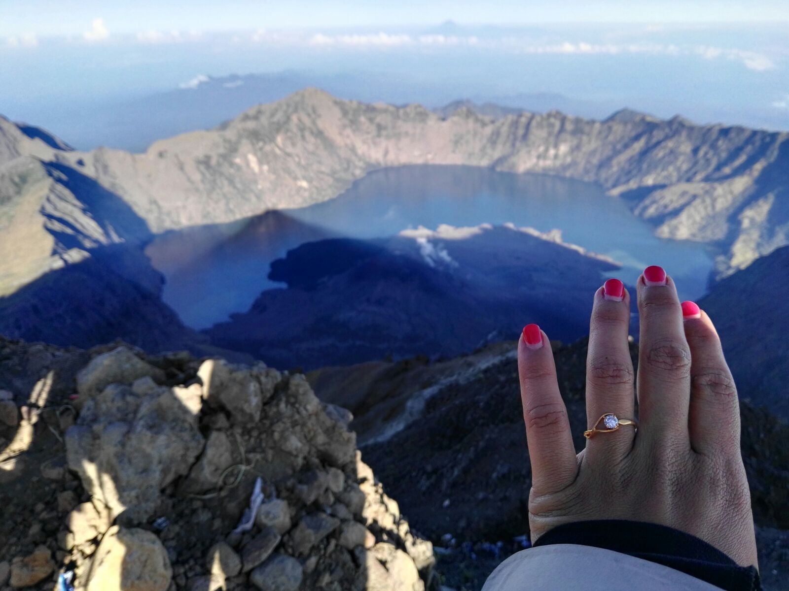 one of more honeymoon Get Marriage in Rinjani Summit