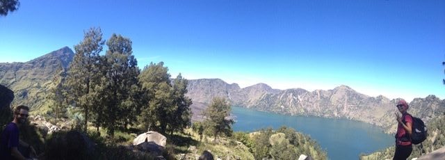 Bas Rinjani Trekking Review with france visitors
