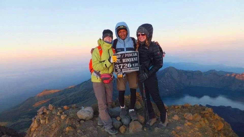 rinjani trekking for 2D/1N to Summit Rinjani 3726 MASL